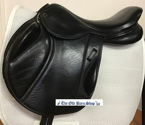 Silhouette 17.5" Medium Monoflap Jump Saddle